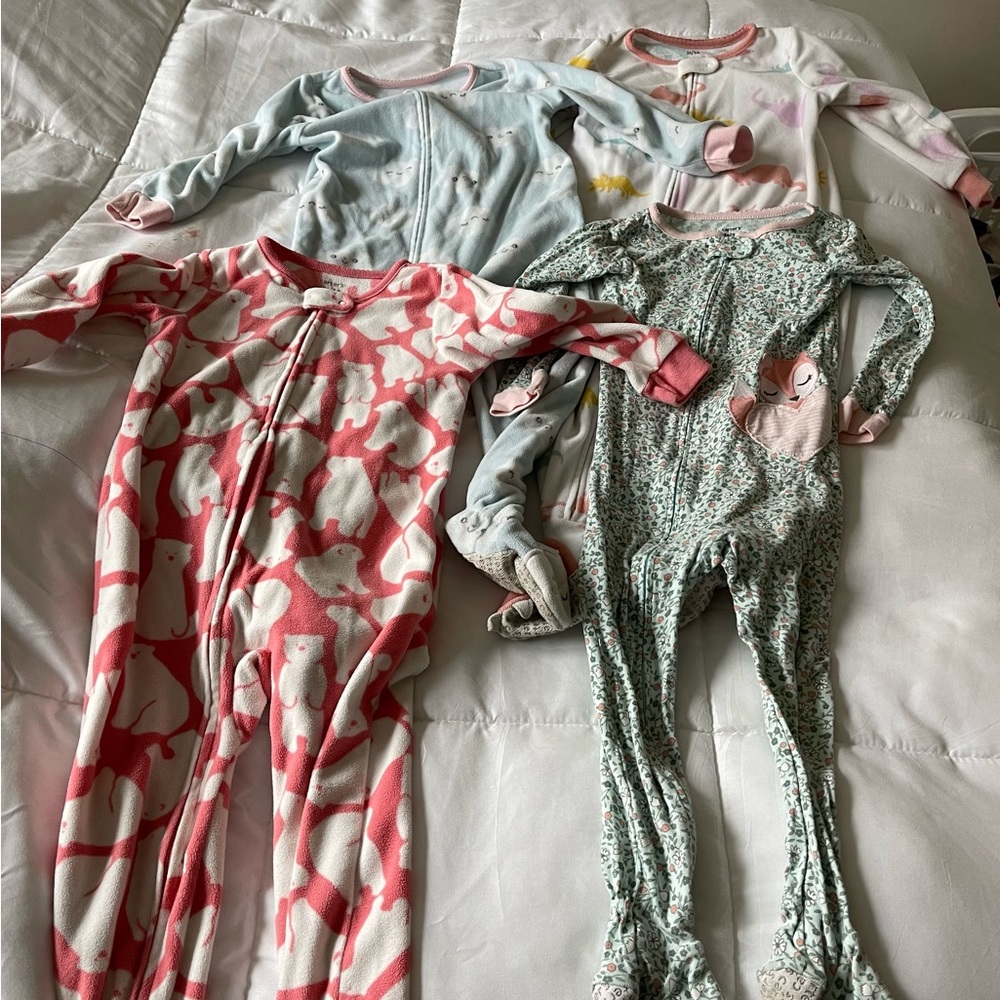 4 pack girls 3T footed PJ Set